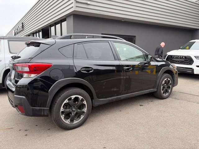 Used 2023 Subaru Crosstrek 2.0i Premium AWD/4WD image 3