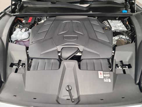 New 2026 Porsche Cayenne image 30