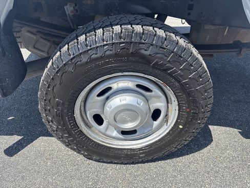 Used 2019 Ford F250 XL w/ Power Equipment Group AWD/4WD image 20
