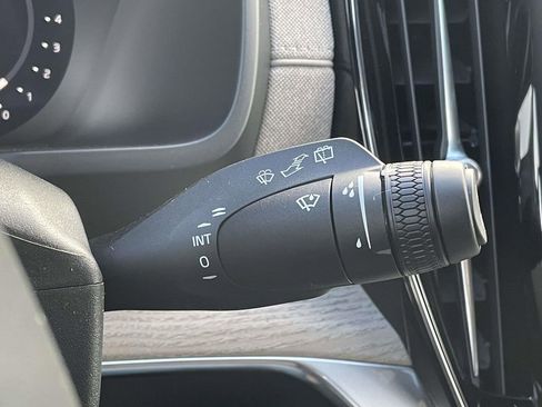 New 2026 Volvo XC90 B6 Plus w/ Protection Package Premier image 14