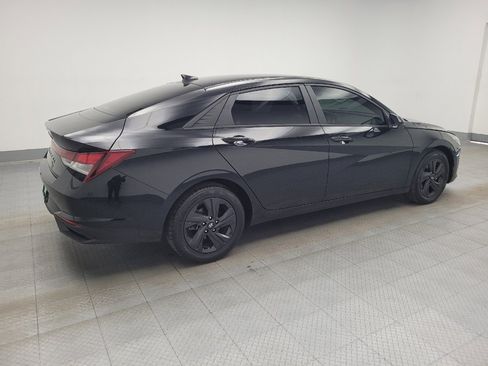 Used 2021 Hyundai Elantra SEL w/ Convenience Package image 10