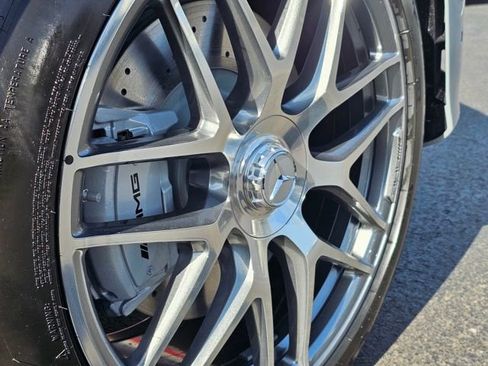 New 2025 Mercedes-Benz GLE 53 AMG 4MATIC Coupe image 12