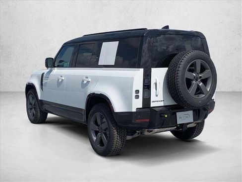 New 2026 Land Rover Defender 110 X-Dynamic SE AWD/4WD image 9