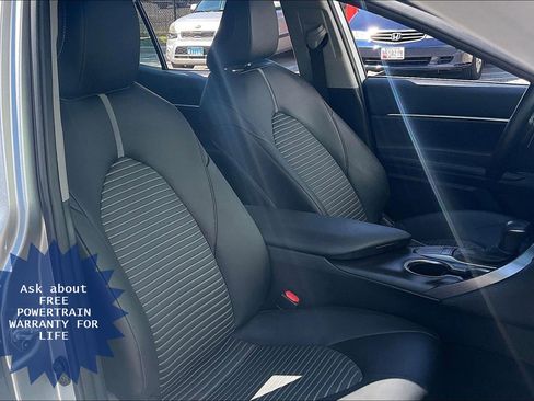 Used 2023 Toyota Camry SE FWD image 9