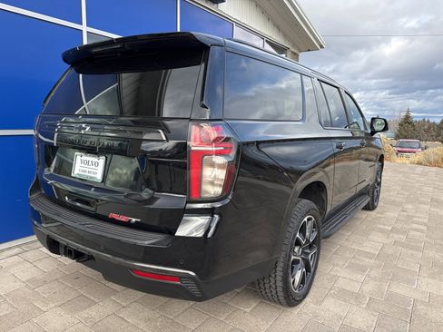 Used 2022 Chevrolet Suburban RST w/ Luxury Package image 6