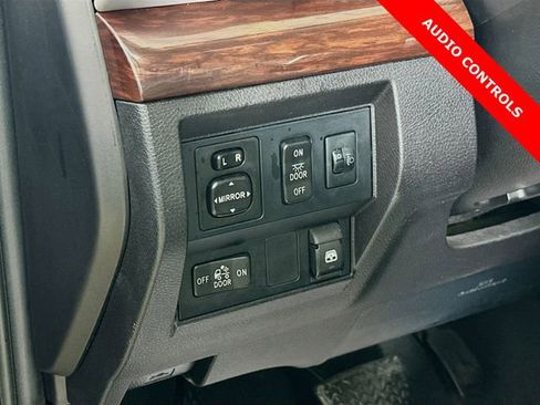 Used 2015 Toyota Tundra Limited image 11