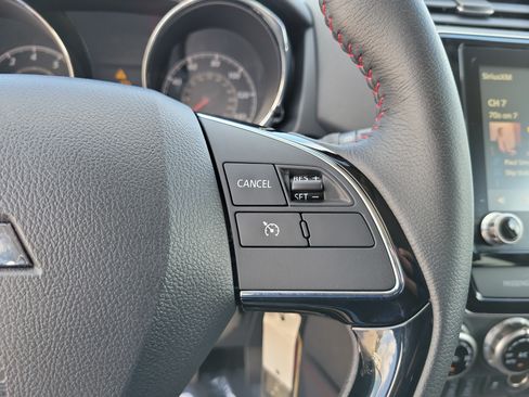 Used 2026 Mitsubishi Outlander Sport LE AWD/4WD image 21