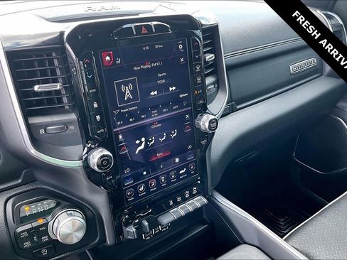 Used 2020 RAM 1500 Laramie w/ Sport Appearance Package AWD/4WD image 16