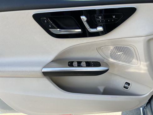 Certified 2025 Mercedes-Benz C 300 Sedan image 14