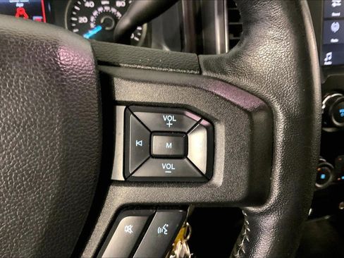 Used 2019 Ford F150 XLT w/ Equipment Group 302A Luxury AWD/4WD image 19