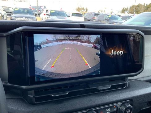 Certified 2024 Jeep Wrangler Willys image 26