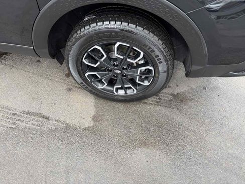 Used 2023 Hyundai Santa Cruz SEL Premium image 38