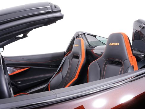 Used 2024 McLaren 750S Spider RWD image 26