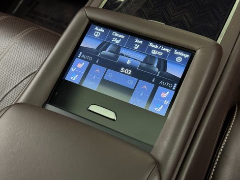 Used 2018 Lexus LS 500 AWD w/ Luxury Package image 37