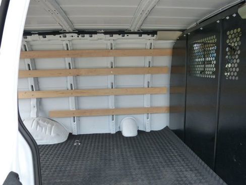 Used 2024 Chevrolet Express 2500 w/ Driver Convenience Package image 19