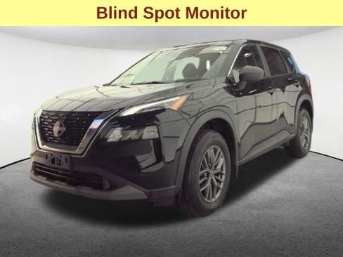 Used 2023 Nissan Rogue S AWD/4WD image 4