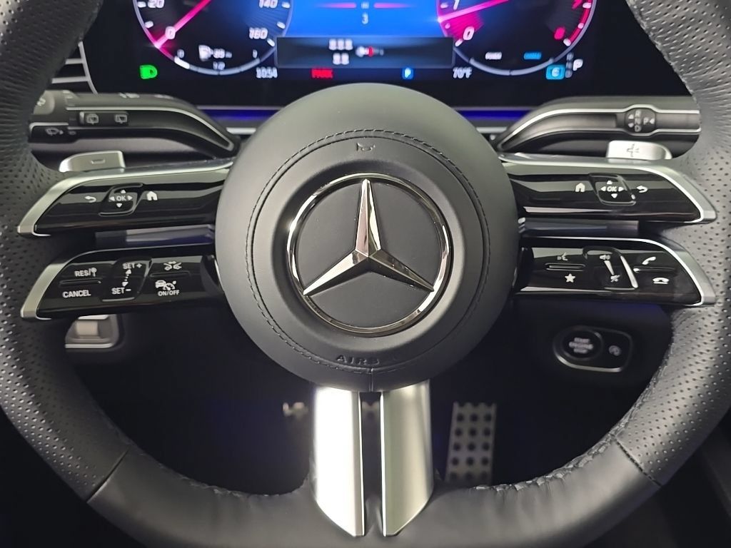 Used 2026 Mercedes-Benz GLS 450 4MATIC image 30