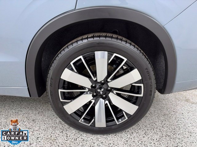 Used 2025 Mitsubishi Outlander SEL AWD/4WD image 11