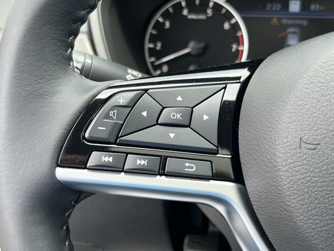 Used 2023 Nissan Altima 2.5 SV w/ SV Premium Package AWD/4WD image 25