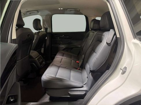 Certified 2026 Lincoln Nautilus Premier w/ Jet Appearance Package AWD/4WD image 21