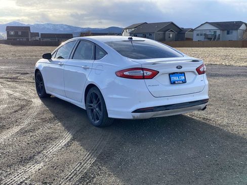 Used 2016 Ford Fusion SE image 11