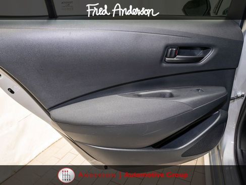 Used 2024 Toyota Corolla LE FWD image 9