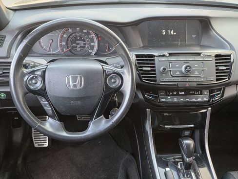 Used 2016 Honda Accord Sport image 9