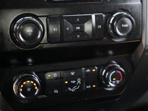 Used 2019 Ford F350 XL w/ Power Equipment Group image 27