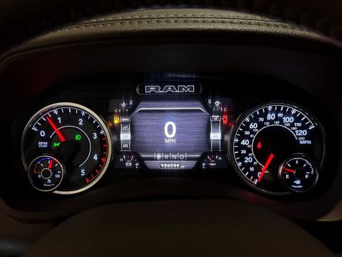 Used 2022 RAM 3500 Laramie image 9