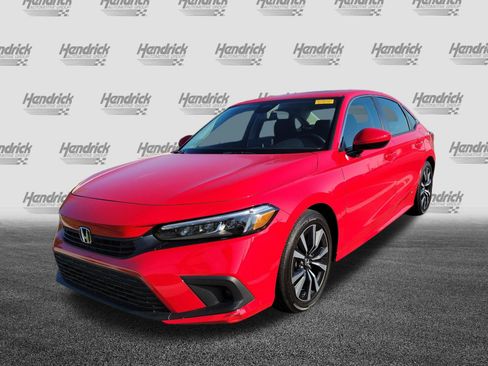 Used 2024 Honda Civic EX image 4