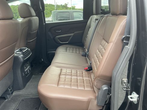 Used 2023 Nissan Titan Platinum Reserve w/ Moonroof Package AWD/4WD image 16