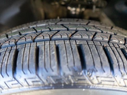 Certified 2024 Kia Sorento SX Prestige image 32