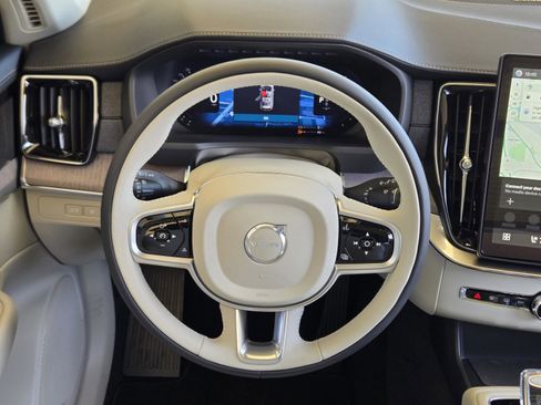 New 2026 Volvo XC90 T8 Ultra w/ Protection Package Premier image 27