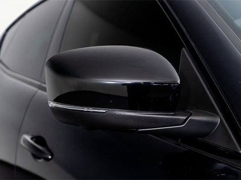 Used 2024 Maserati Levante Modena Ultima image 27