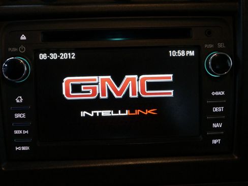 Used 2019 GMC Savana 2500 Extended Van 3D w/ Driver Convenience Package image 14