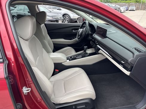 Used 2023 Honda Accord EX-L image 13