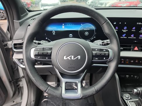 Certified 2025 Kia Sportage SX FWD image 29