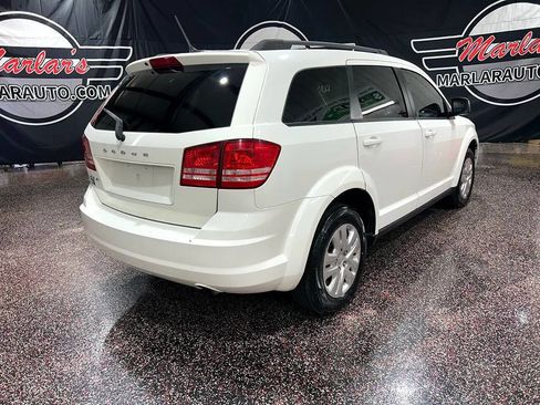 Used 2018 Dodge Journey SE image 17