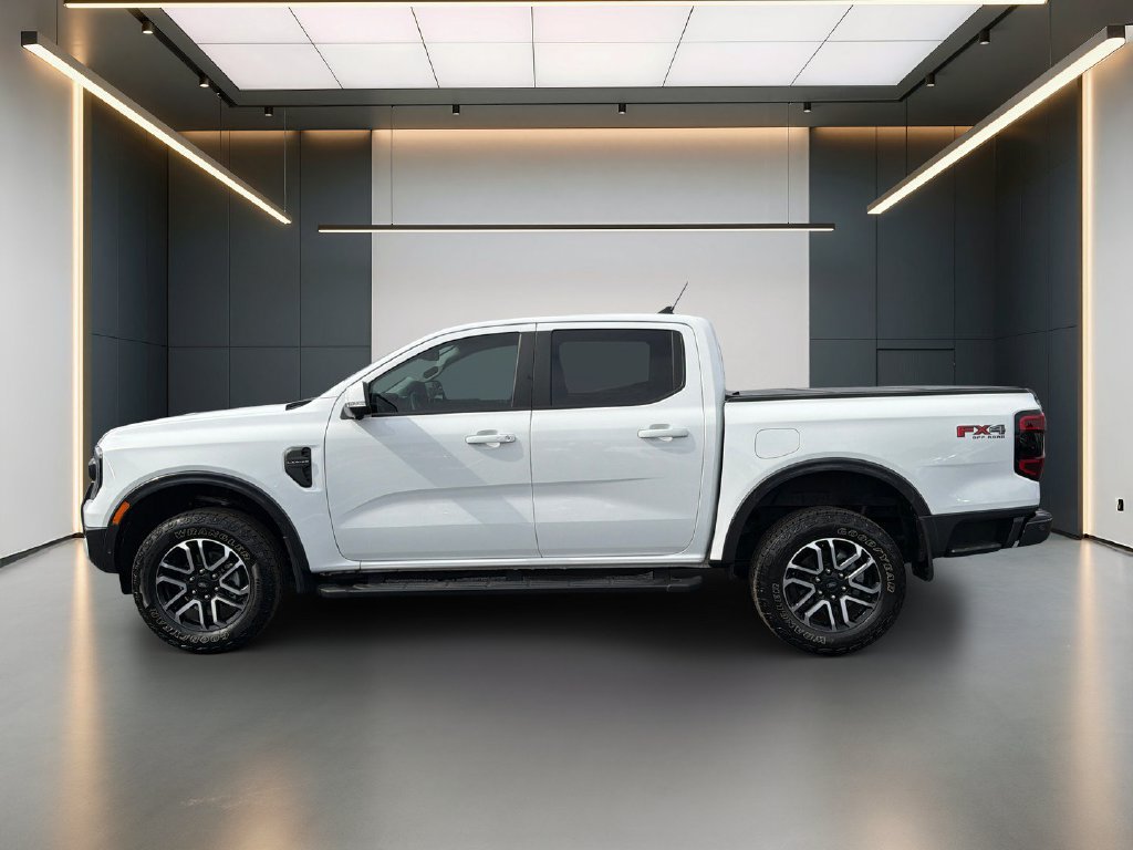 Used 2024 Ford Ranger Lariat w/ FX4 Off-Road Package AWD/4WD image 2