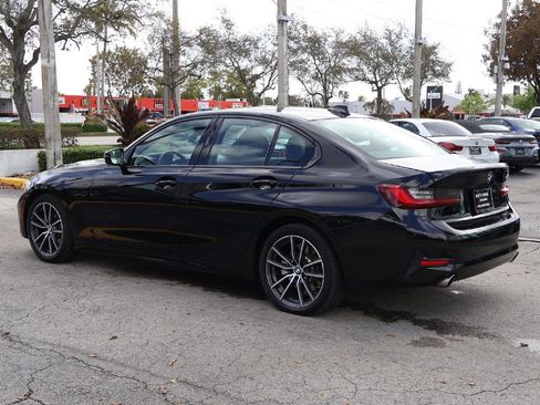 Used 2022 BMW 330i 330i w/ Driving Assistance Package image 10