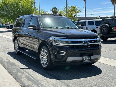 Used 2024 Ford Expedition Max Limited AWD/4WD image 10