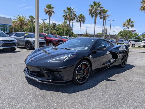 Used 2022 Chevrolet Corvette Stingray Coupe w/ Z51 Performance Package RWD image 7