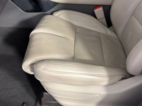 Used 2022 Lincoln Aviator Reserve w/ Equipment Group 201A image 12