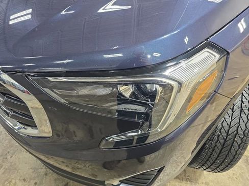 Used 2018 GMC Terrain SLE w/ Driver Convenience Package image 33