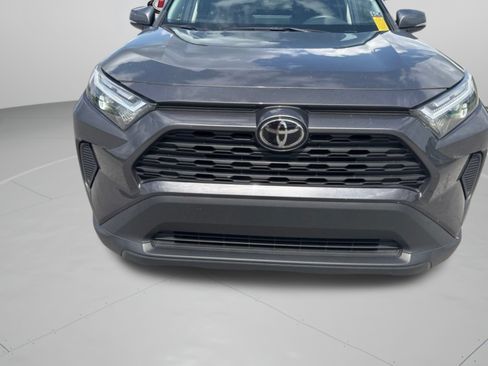 Used 2024 Toyota RAV4 XLE FWD image 25