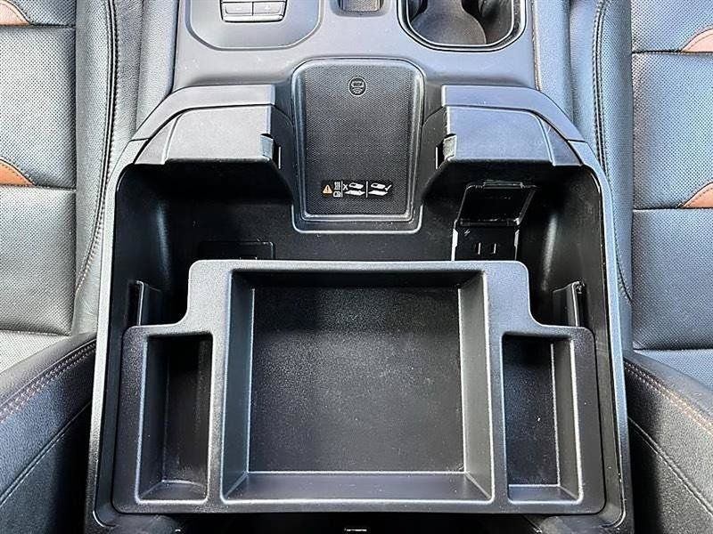Used 2022 GMC Sierra 1500 AT4 w/ AT4 Preferred Package AWD/4WD image 38