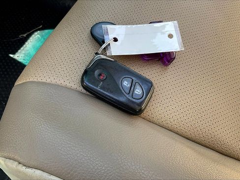 Used 2011 Lexus RX 350 2WD image 11