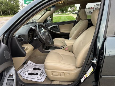 Used 2009 Toyota RAV4 Limited w/ Limited Extra Value Pkg FWD image 9