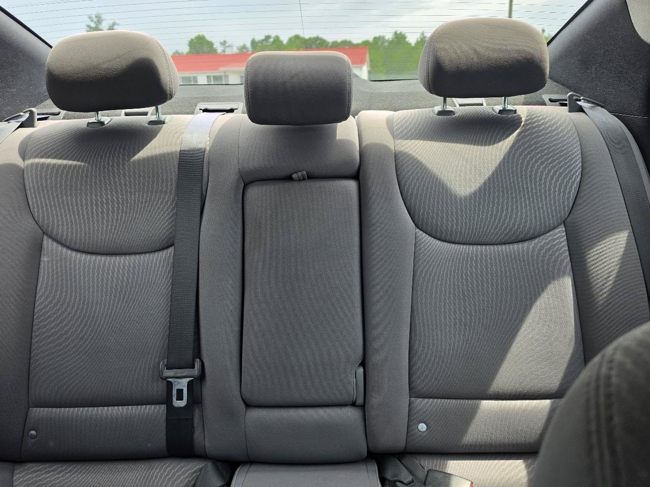 Used 2016 Hyundai Elantra SE FWD image 8