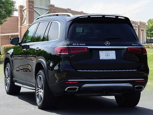 Used 2022 Mercedes-Benz GLS 450 4MATIC image 7